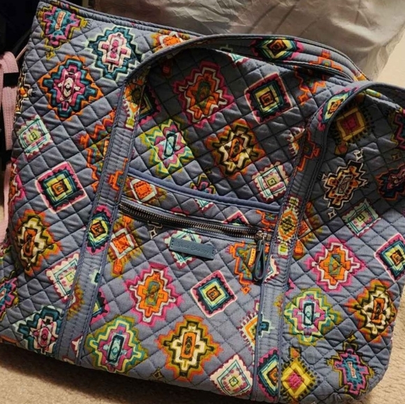 Vera Bradley tote - Picture 1 of 2